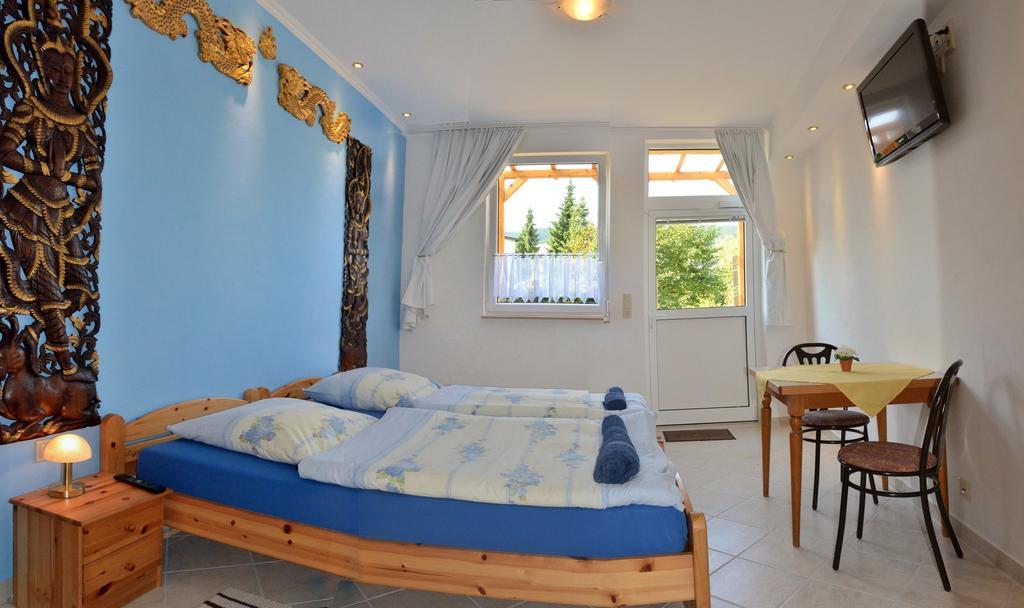 Pension Becker Arnsberg Room photo